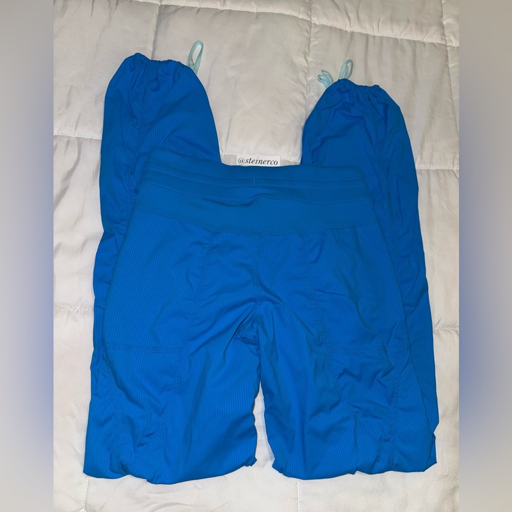 RARE Lululemon Studio Pant II *No Liner
Beach Blanket Blue unlined unicorn - Picture 12 of 14